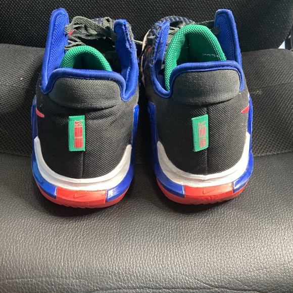 Lebron Witness 6 - Picture 4 of 4